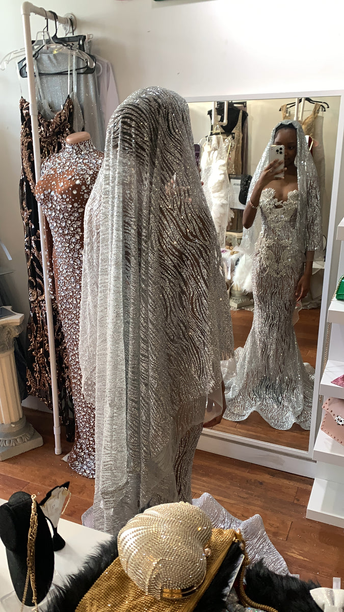 prom dress with veil Gorgeous Long Red Mermaid Sequined Sleeveless Prom Dress with Veil  Liymc